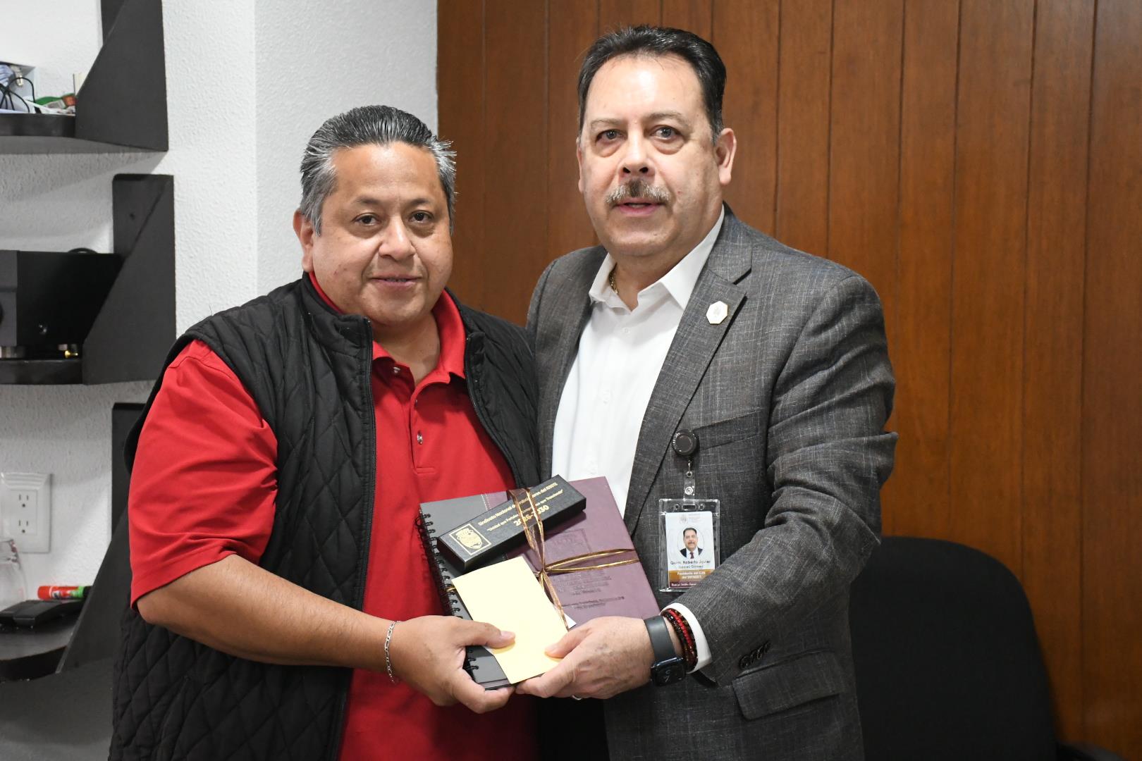 Reconocimiento al equipo jurídico del CEN del SNTISSSTE, con motivo del Día de las y los Abogados